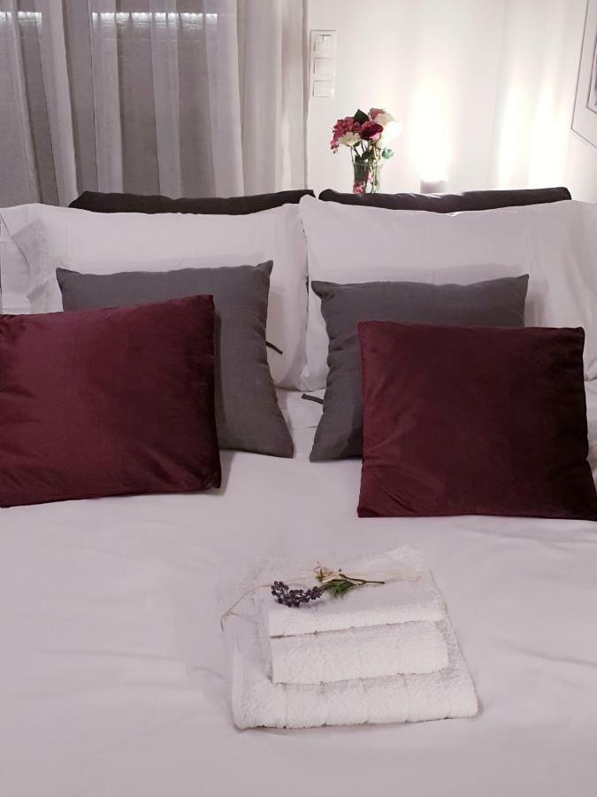 Beautiful Brand New Apartment Seaside Atene Esterno foto