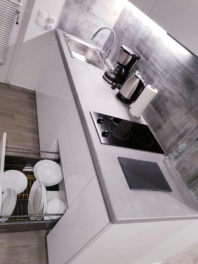 Beautiful Brand New Apartment Seaside Atene Esterno foto