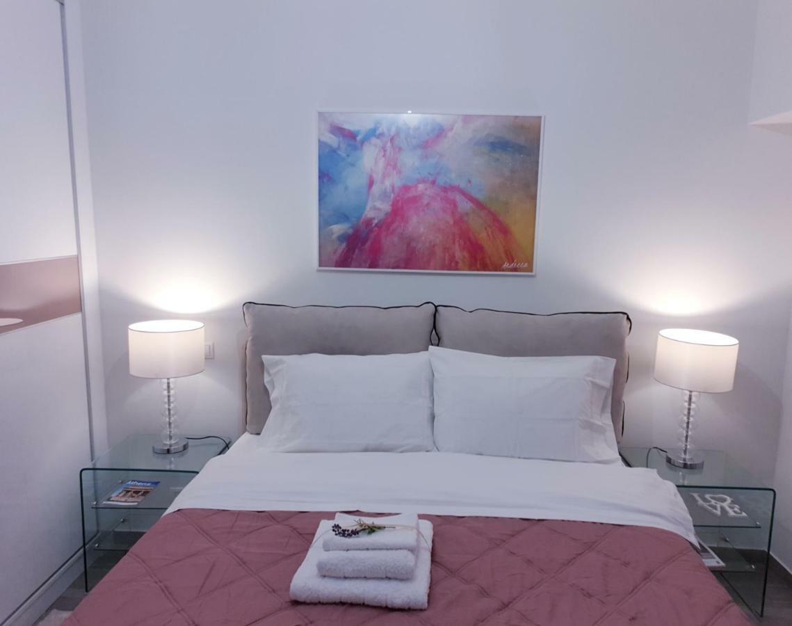 Beautiful Brand New Apartment Seaside Atene Esterno foto