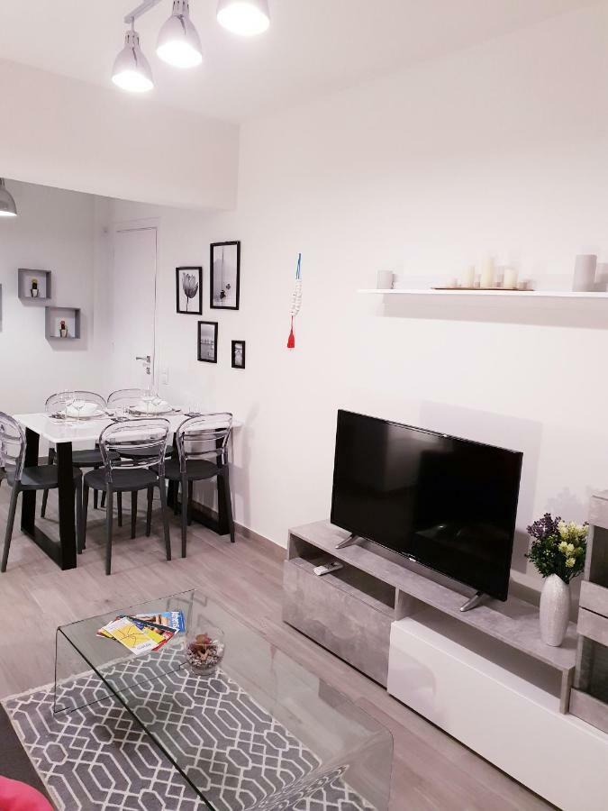 Beautiful Brand New Apartment Seaside Atene Esterno foto